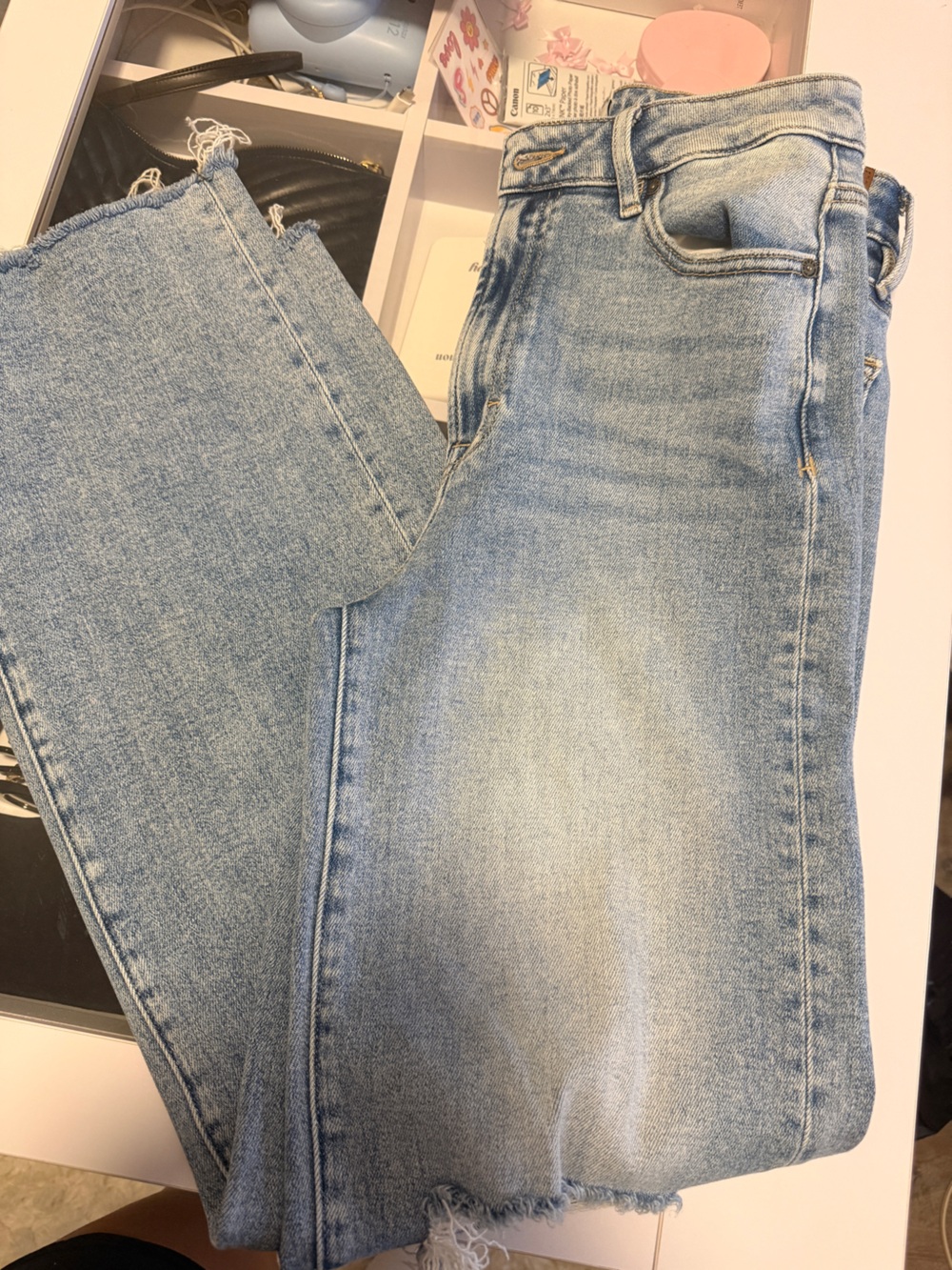 Light Wash Women's Skinny Jeans - Mid Rise
